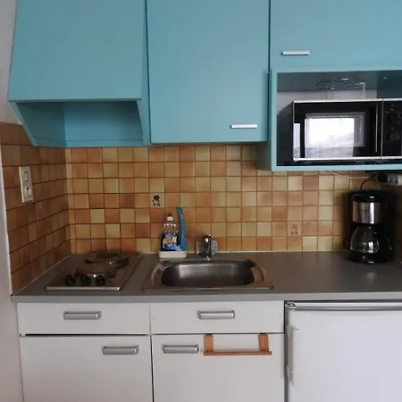 Apartment Agreable - Proche Mer - Jardinet